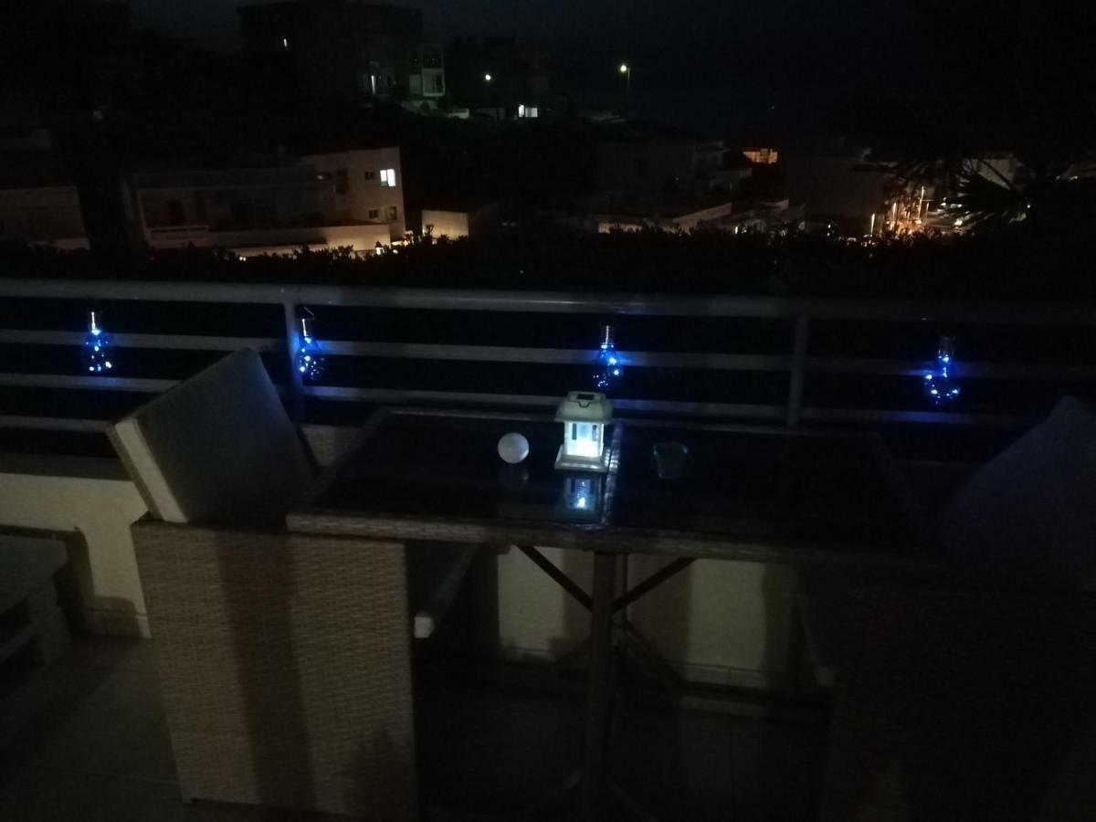Sea View Cozy Studio Near Center Of Rethymno Town Екстер'єр фото