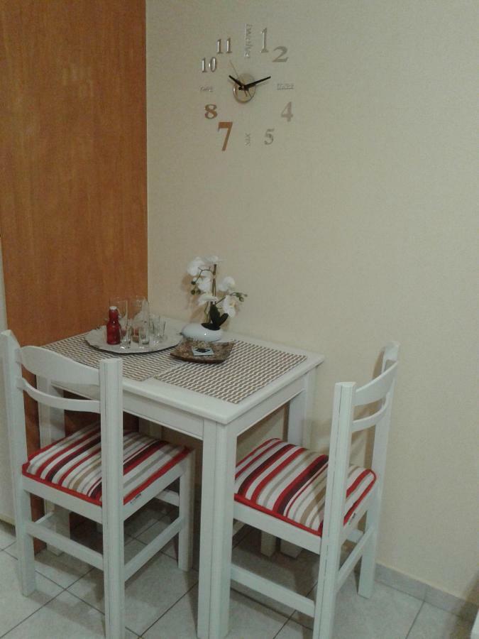 Sea View Cozy Studio Near Center Of Rethymno Town Екстер'єр фото
